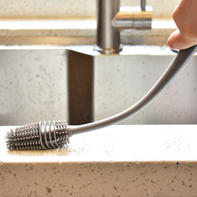BrushMaster - Silicone Cleaning Brush for Bottles and Glasses