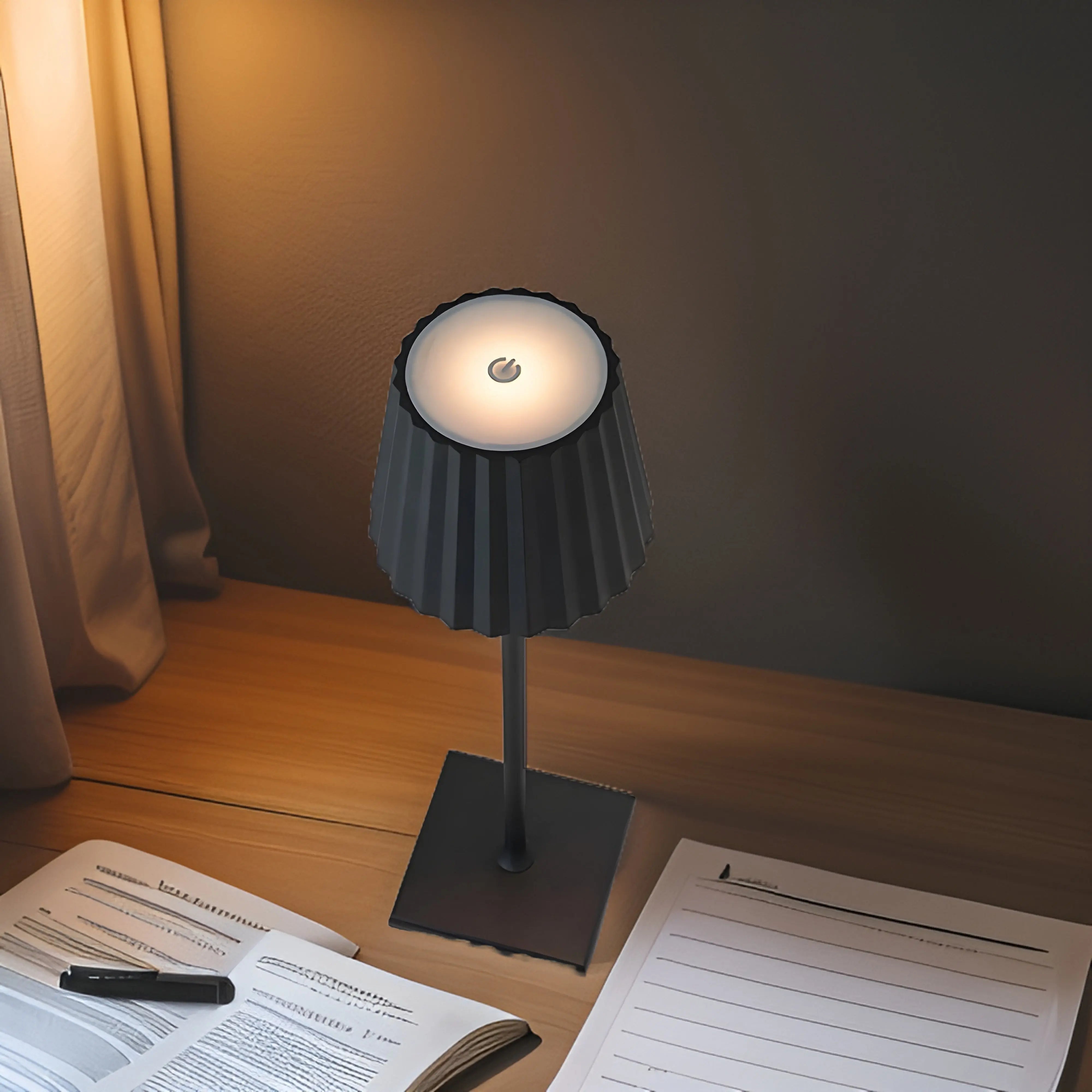 Arlo Cordless Scandinavian Table Lamp - Waterproof Touch