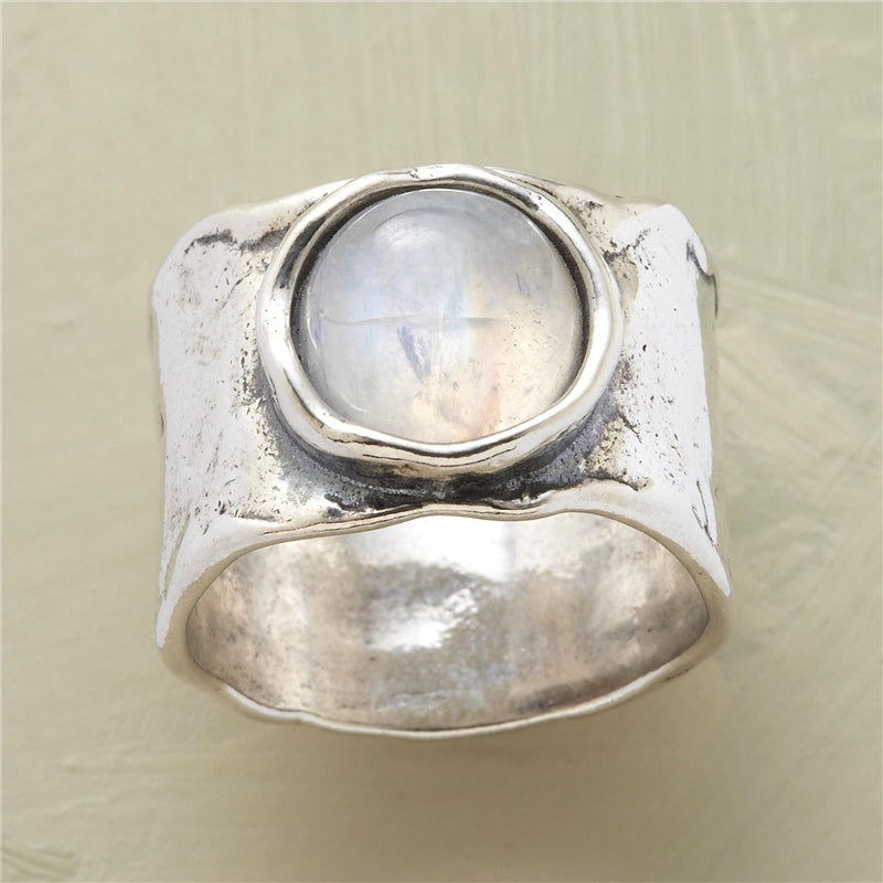 Luna Silver Moonstone Ring with Enchanting Glow