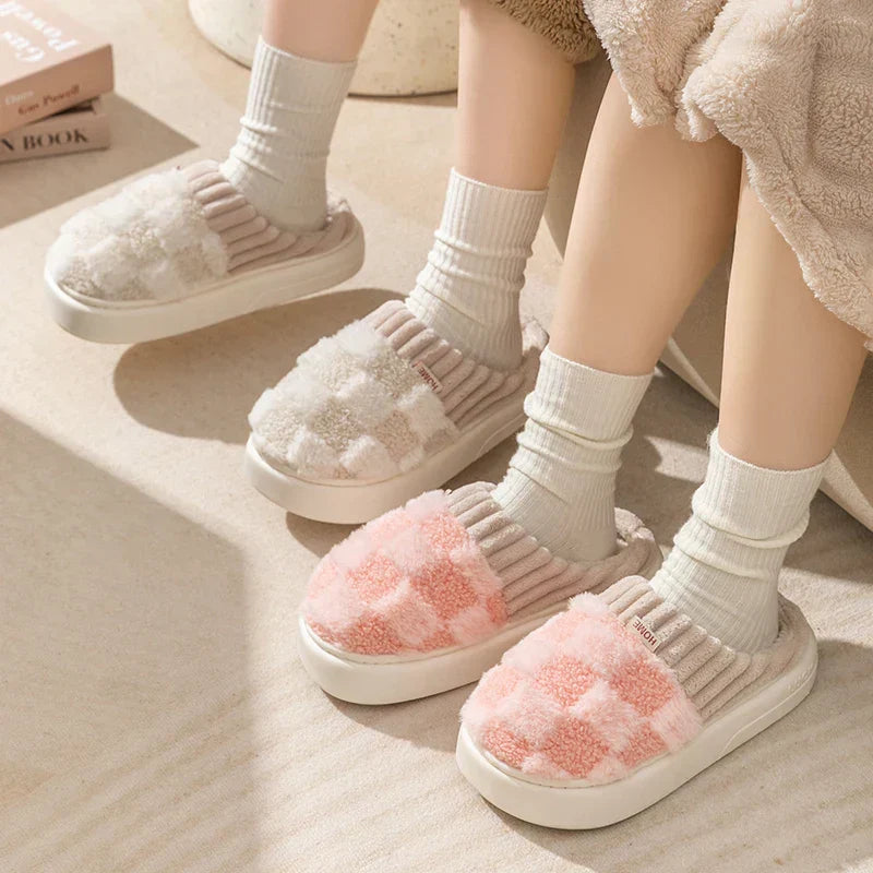 Dreamy Feet Cotton Slippers - Cosy Plaid Comfort