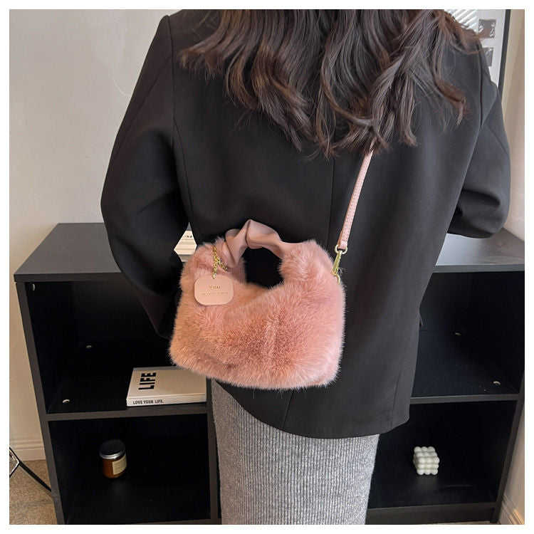 Fluffy - Soft Plush Handbag