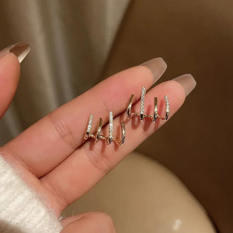 Versatile Claw Earrings Set - 4 Styles in 1
