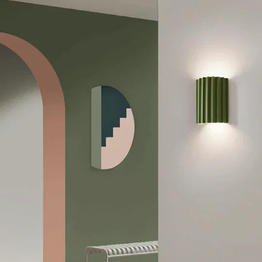 RibbleWall - Stylish Resin Wall Lamp
