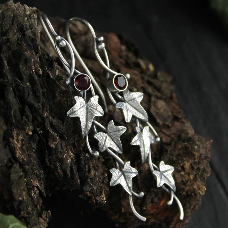 Faylinn Elf Leaf Earrings - Whimsical Vintage Style