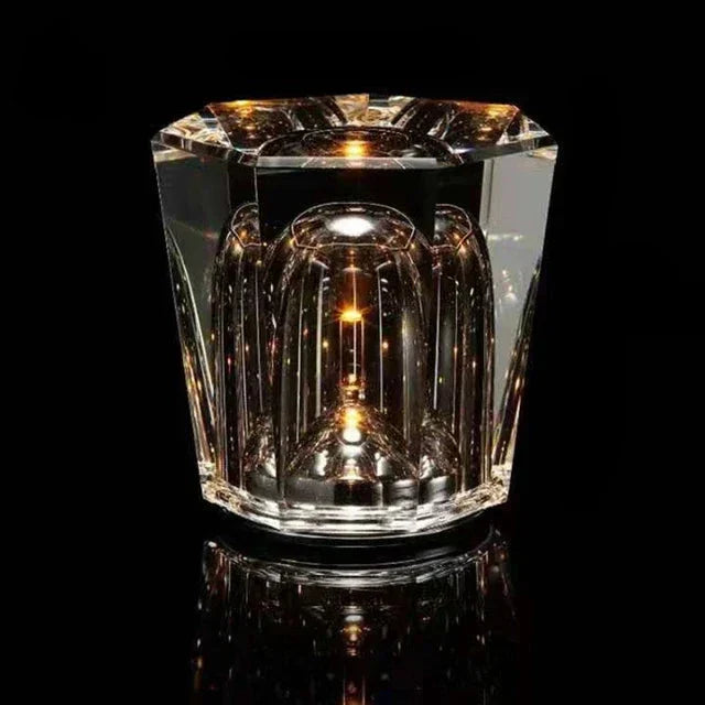 Talcris - Crystal Table Lamp for a Refined Ambiance