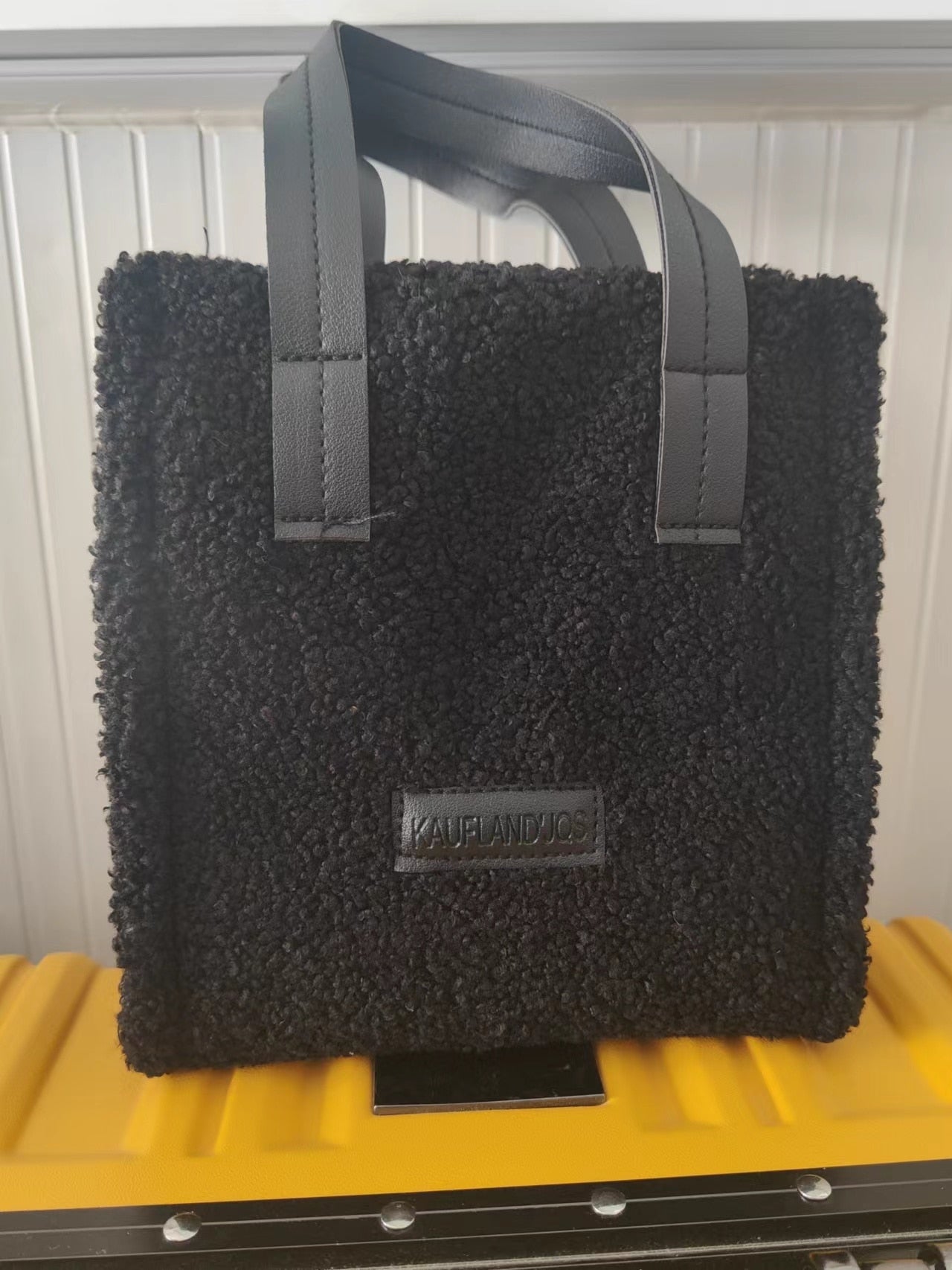 TeddyBag - Soft Plush Shoulder Bag