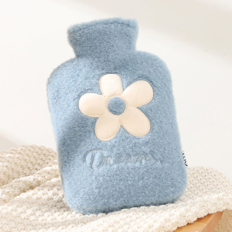 Kelly Hot Water Bottle – Cosy Winter Warmth