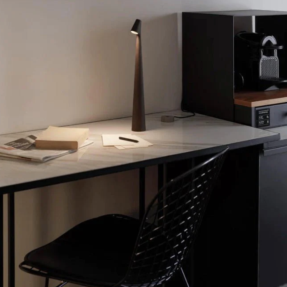 ArtisanGlow Table Lamp - Luxe Ambient Light