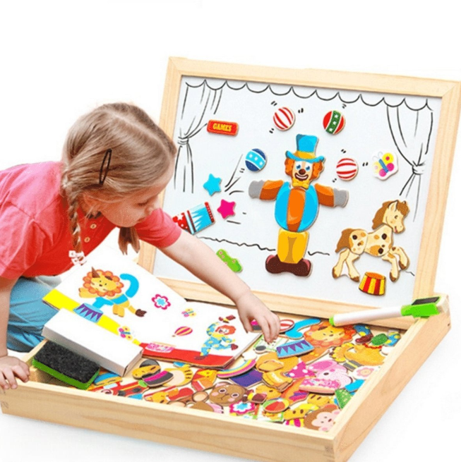 MagniPlay - Magnetic Story Play Board