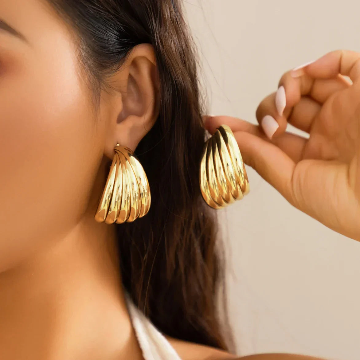 Classic Elegance Earrings - Sleek Metal Hoop Earrings