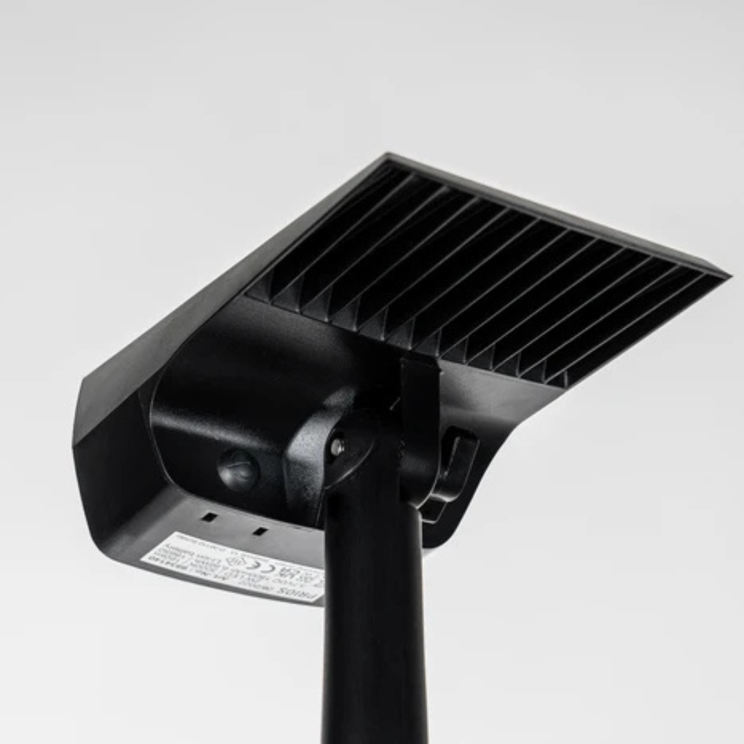 SolaraLight | Elegant Solar-Powered Garden Spotlight with Adjustable Beam 5