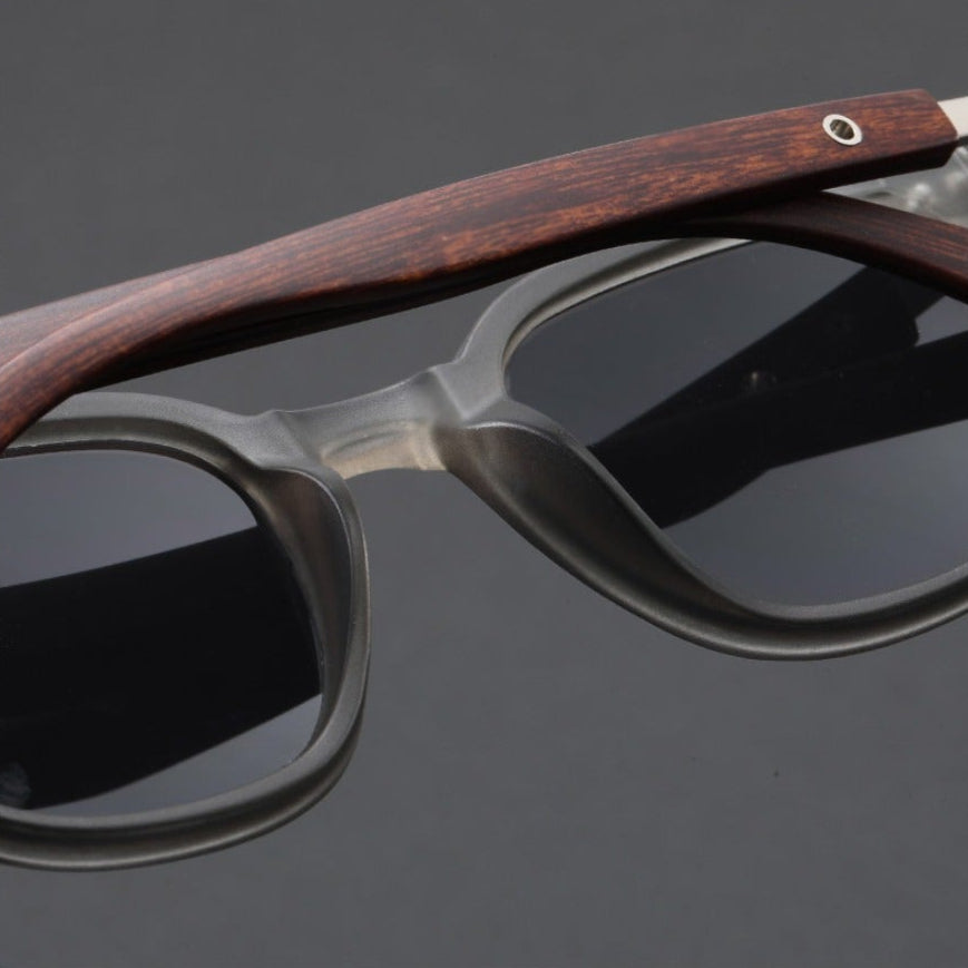 Stylish Sunglasses with Wooden Arms - Lightweight Acetate Frames for Modern Comfort 5