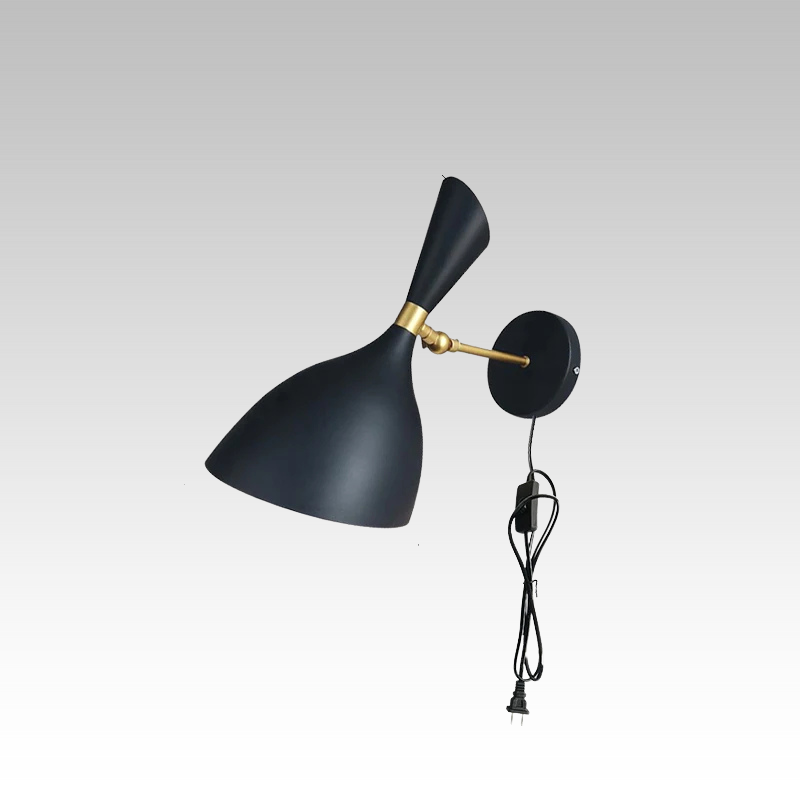 Luminous Haven - Industrial Wall Lamp