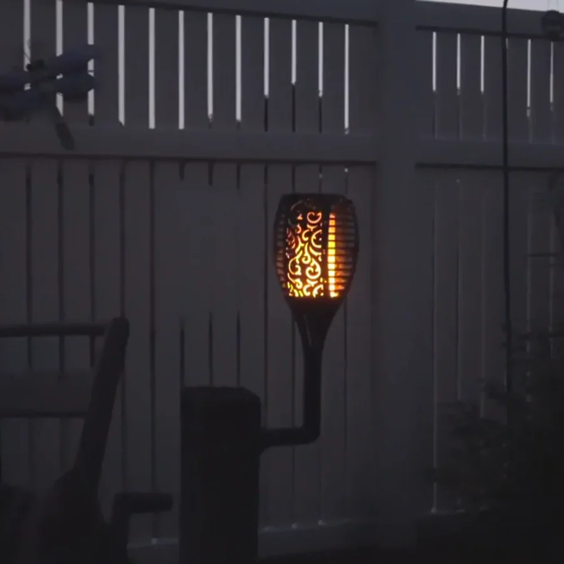 SolarFlame - Sustainable LED Garden Torches