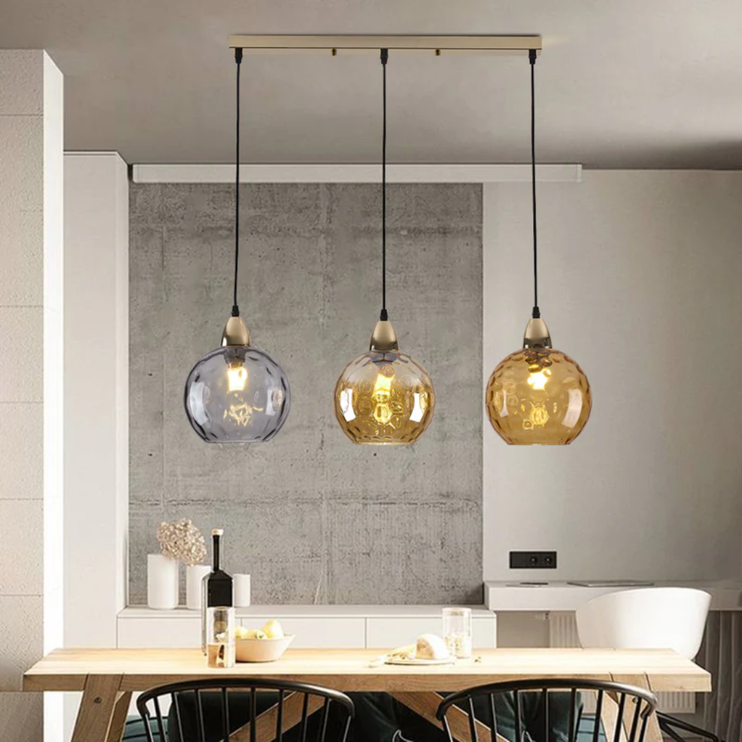ClusterGlow - Elegant 3-Lamp Pendant Light for Ambience