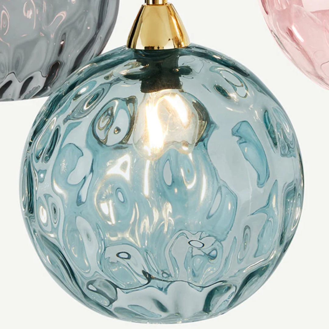 ClusterGlow - Elegant 3-Lamp Pendant Light for Ambience