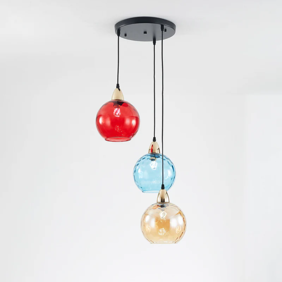 ClusterGlow - Elegant 3-Lamp Pendant Light for Ambience