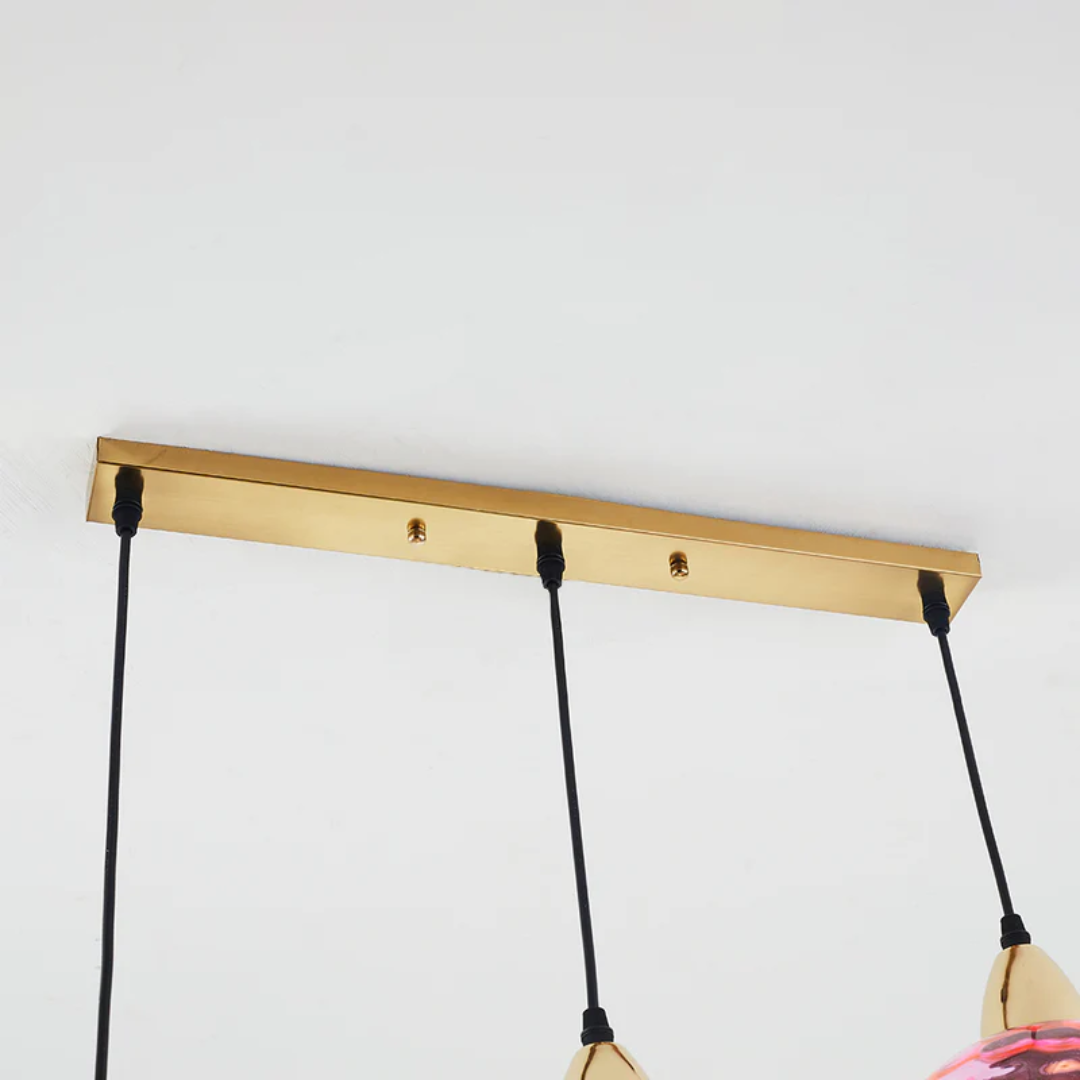 ClusterGlow - Elegant 3-Lamp Pendant Light for Ambience