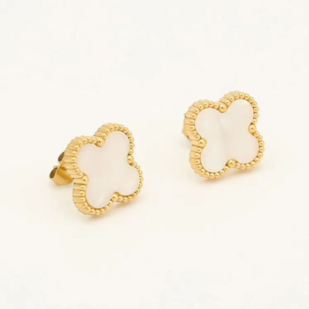 Pearl Clover Earrings - Elegant Gold-Plated Clover Design