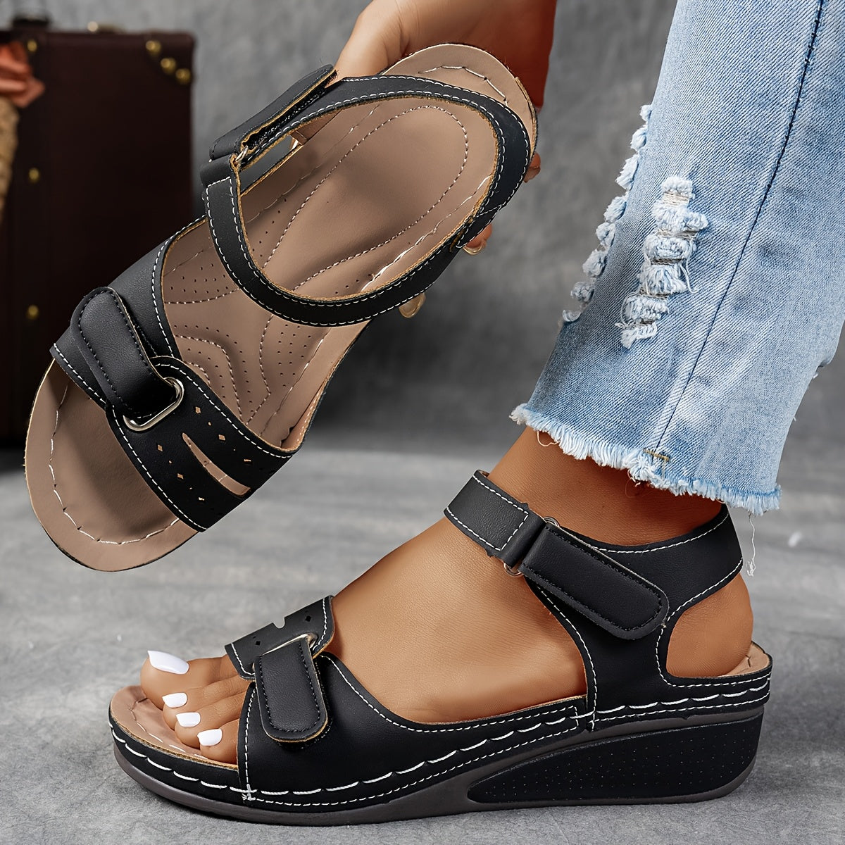 Women's Lightweight Orthopedic Sandals - Stylish Comfort Footwear for All-Day Support 2