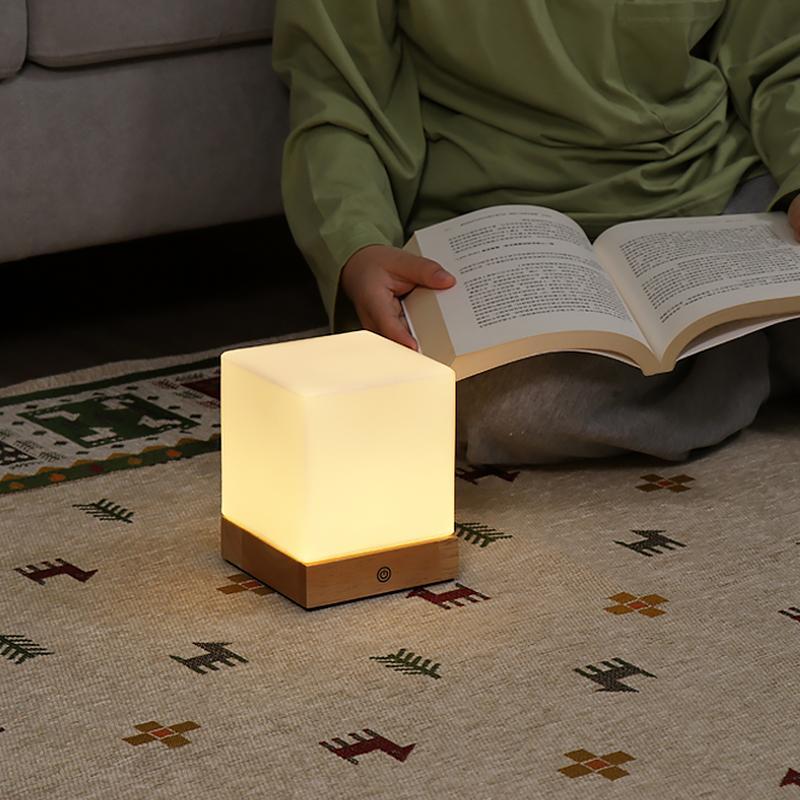 GloedCube Cordless LED Table Lamp - Modern Light