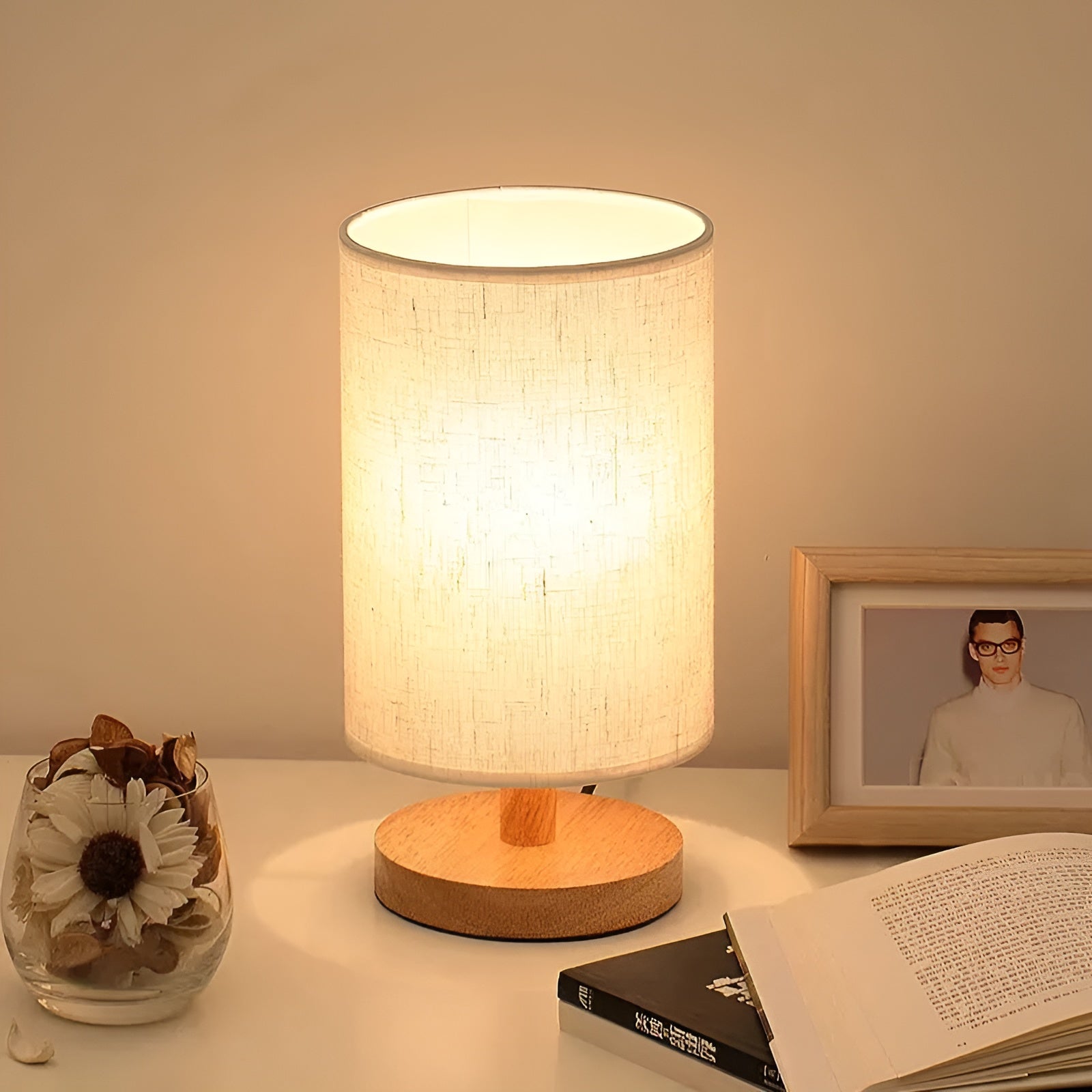 Wood USB Table Lamp - Elegant Bedroom Accent Light