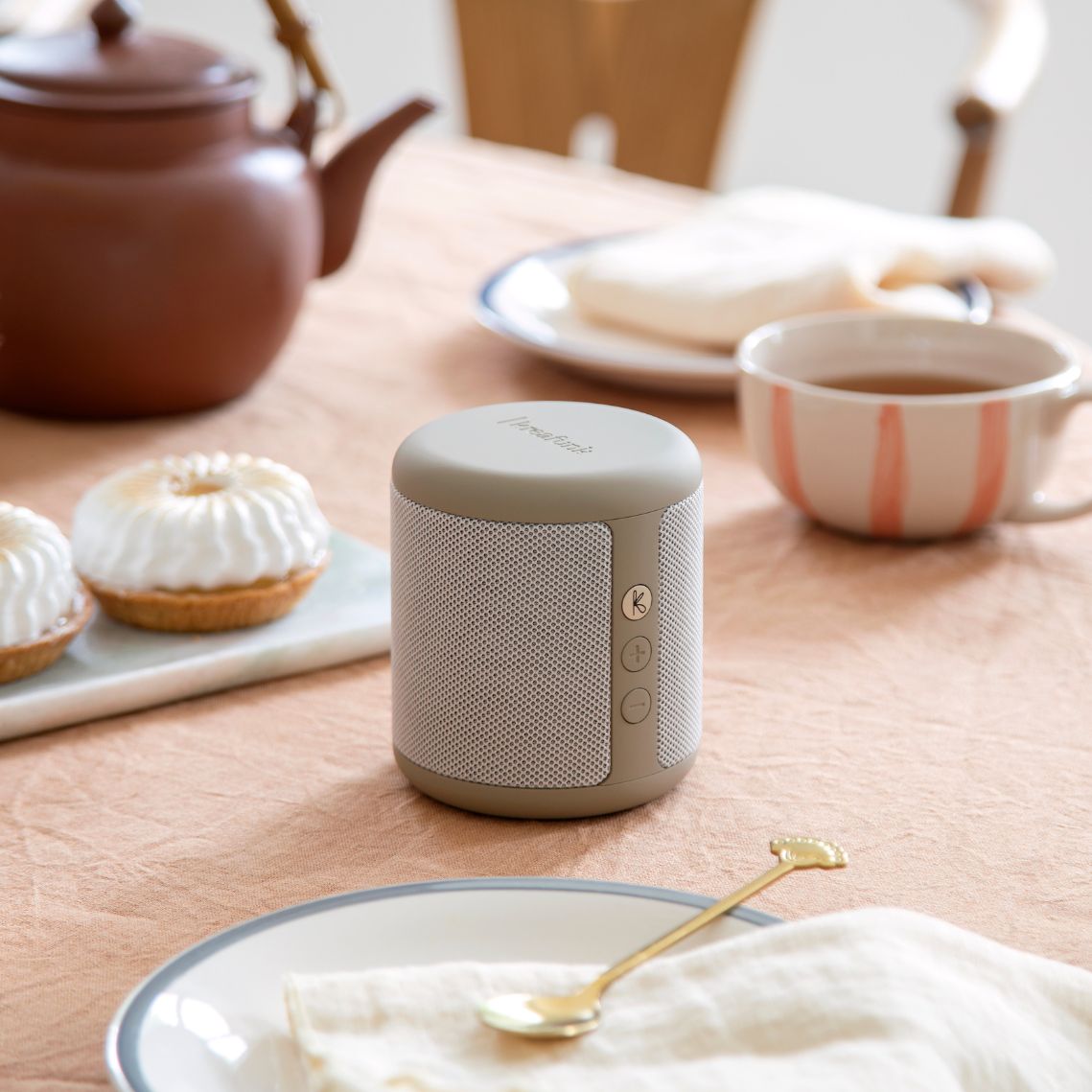 SoundWave - Portable Bluetooth Speaker