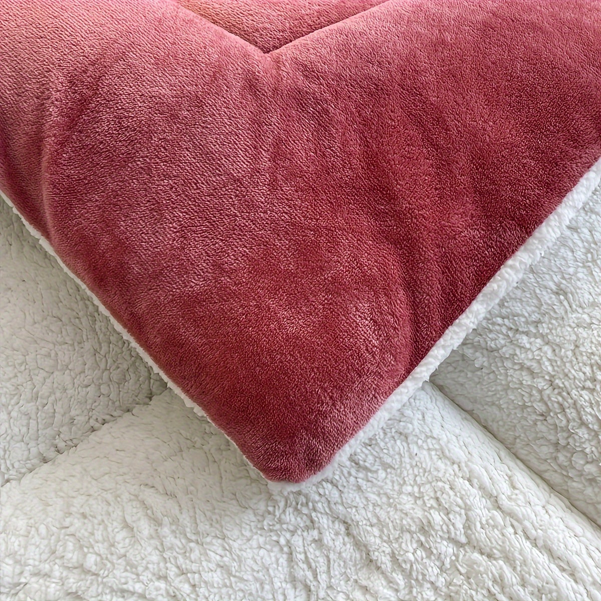 Cabin Sherpa Fleece Comforter - Cozy Warm