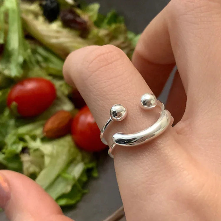 Mila - Adjustable Smiley Ring for Women