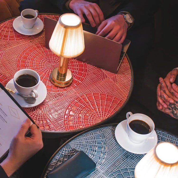 Aura Light - Wireless Rechargeable Table Lamp