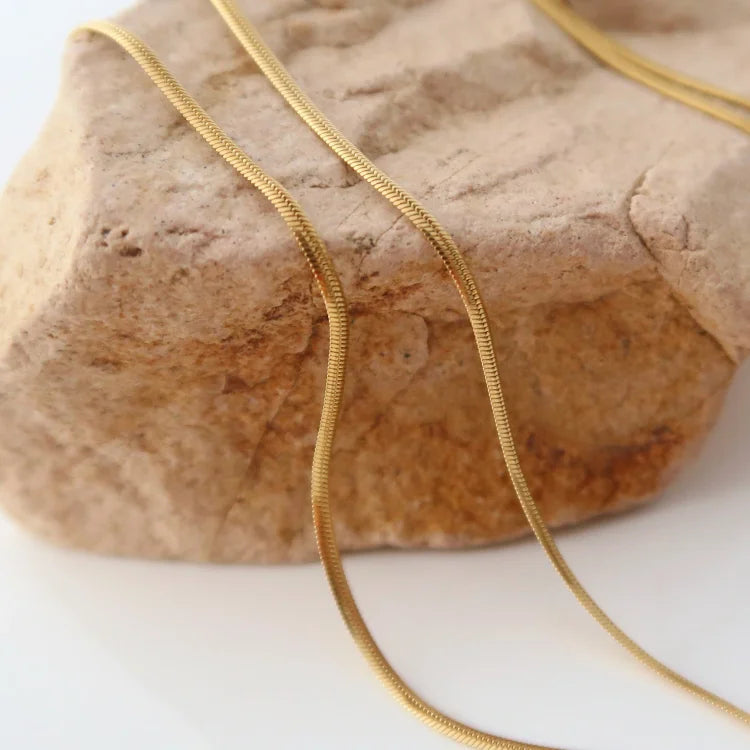 Isis - Slim 18K Gold-Plated Snake Necklace for Women