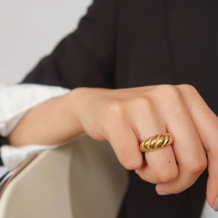Selene Gold Rope Dome Ring - Timeless Vintage and Modern Elegance