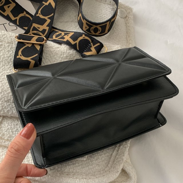 Savannah - Chic Quilted Handbag