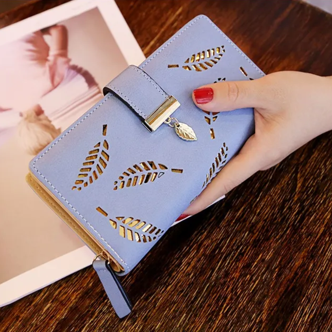GoldenLeaf - Luxury Leather Wallet with Leaf Design