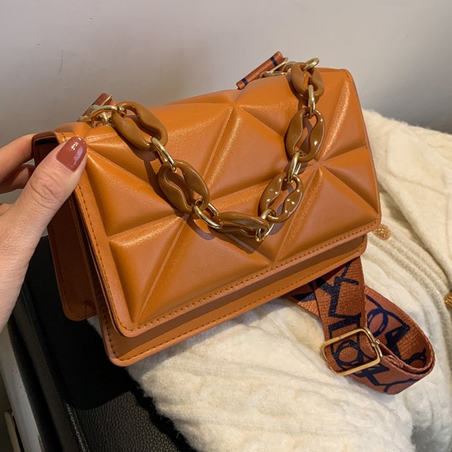 Savannah - Chic Quilted Handbag