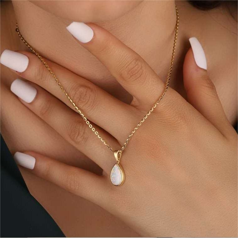 Eloise - 18K Natural Opal Drop Pendant Necklace for Women