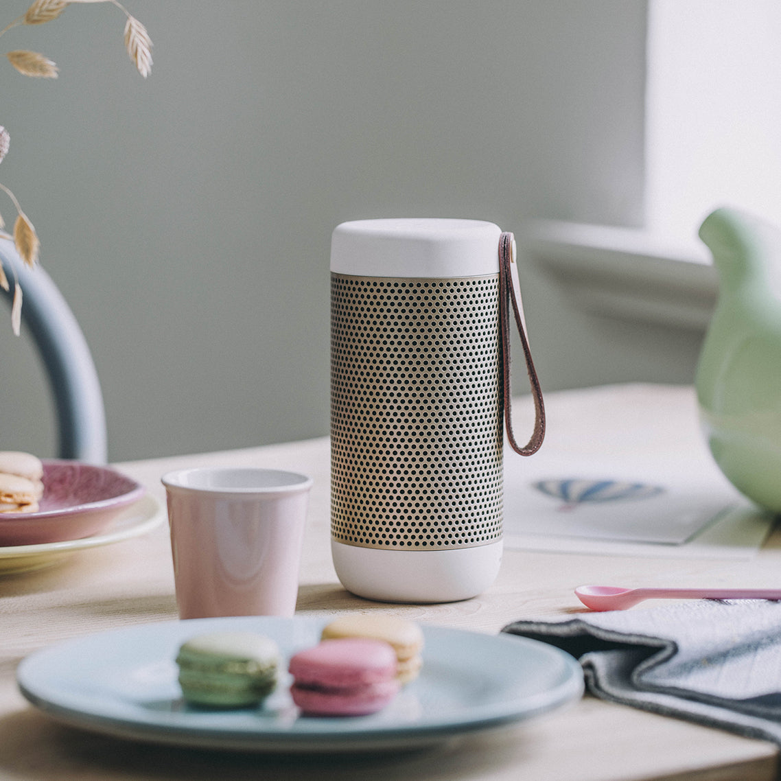 SoundWave - Wireless Bluetooth Speaker