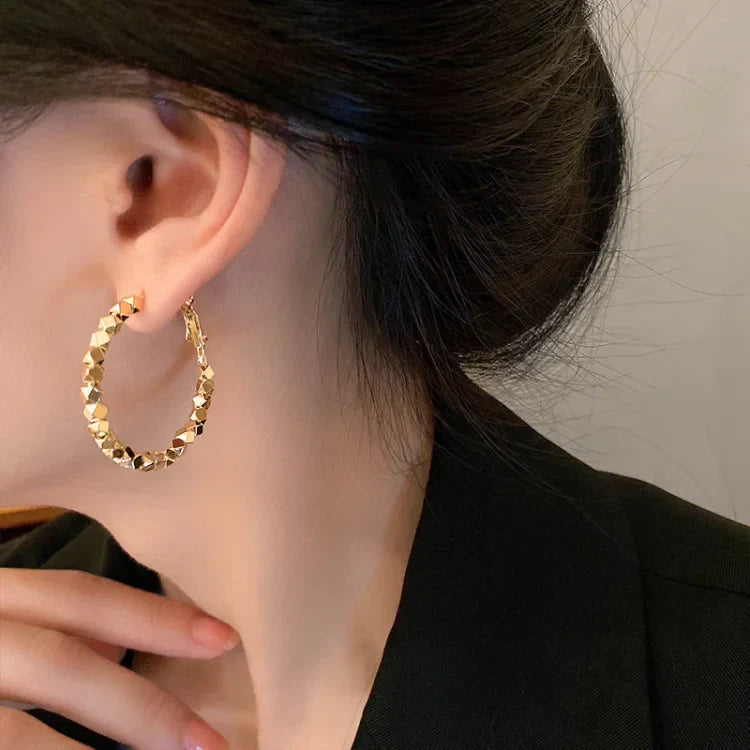 Nina - Faceted Hoop Earrings in Gold and Silver for Women