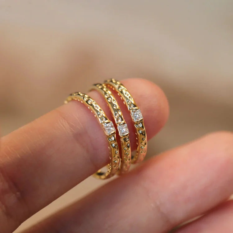 Aurora - Zirconia Gold-Plated Ring for Women