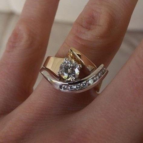 Elise - Vintage Gold & Silver Zirconia Ring for Women