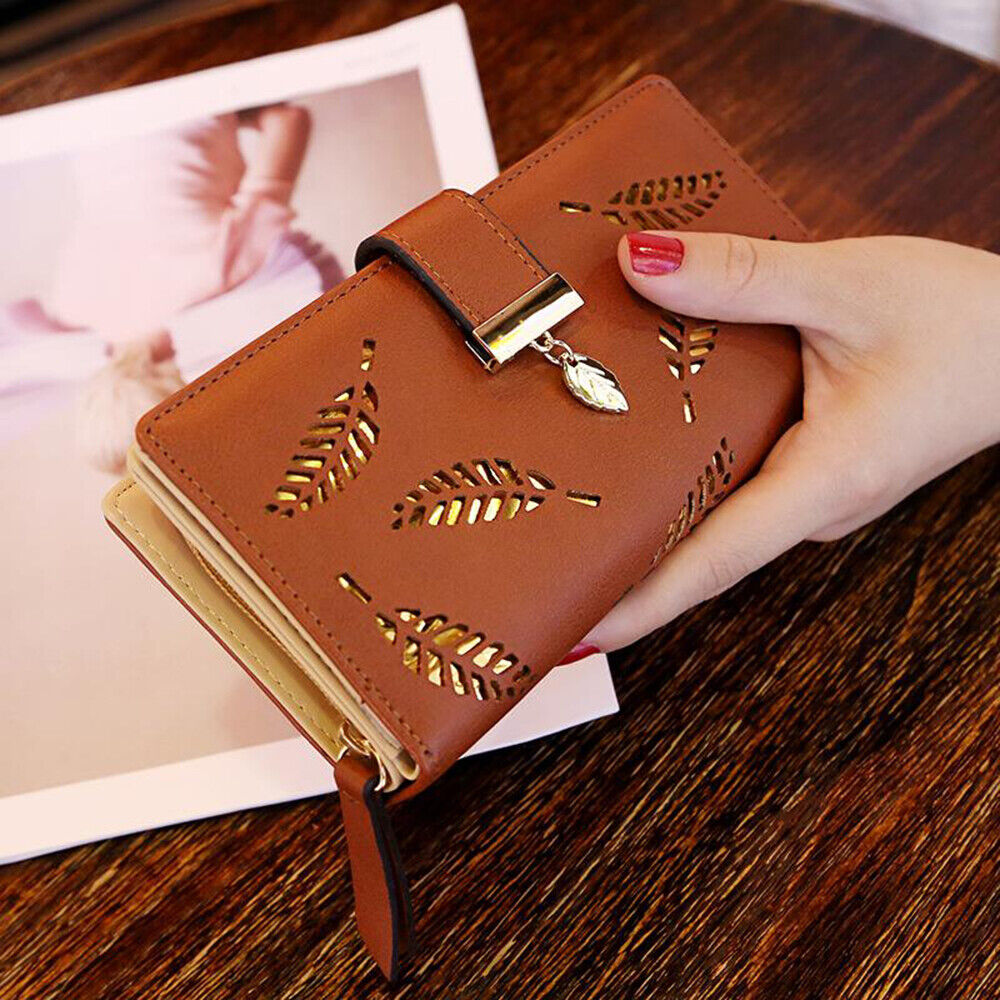 GoldenLeaf - Luxury Leather Wallet with Leaf Design