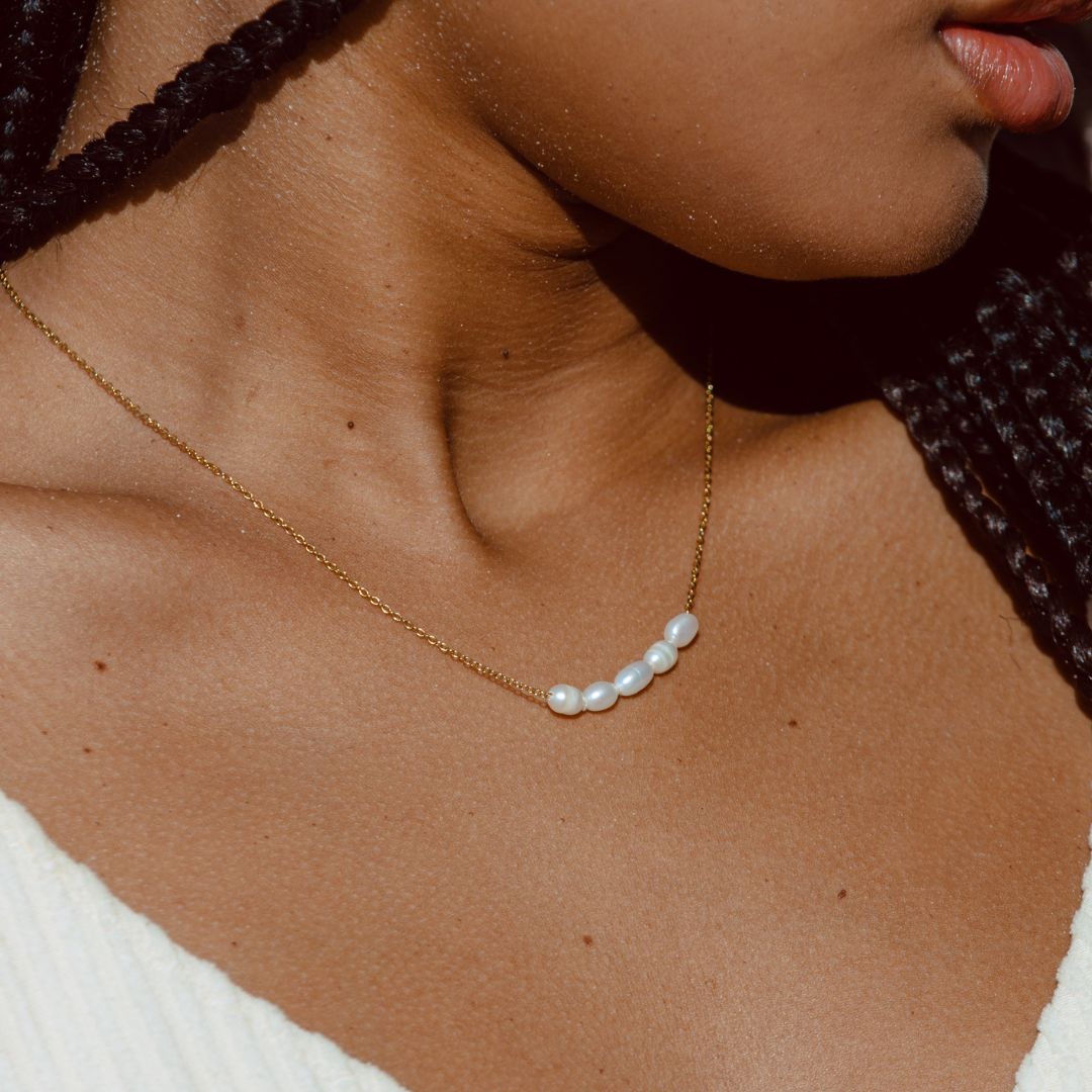 Celina - Necklace with Luxe Freshwater Pearls for Women