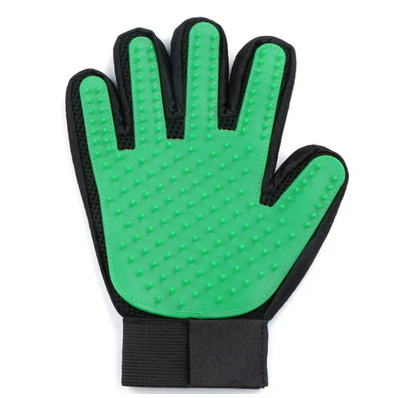 PetCareGlove - Grooming Glove for Pets