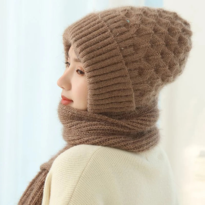 CozyWind Beanie & Scarf Set - Warm Winter Accessory for Women