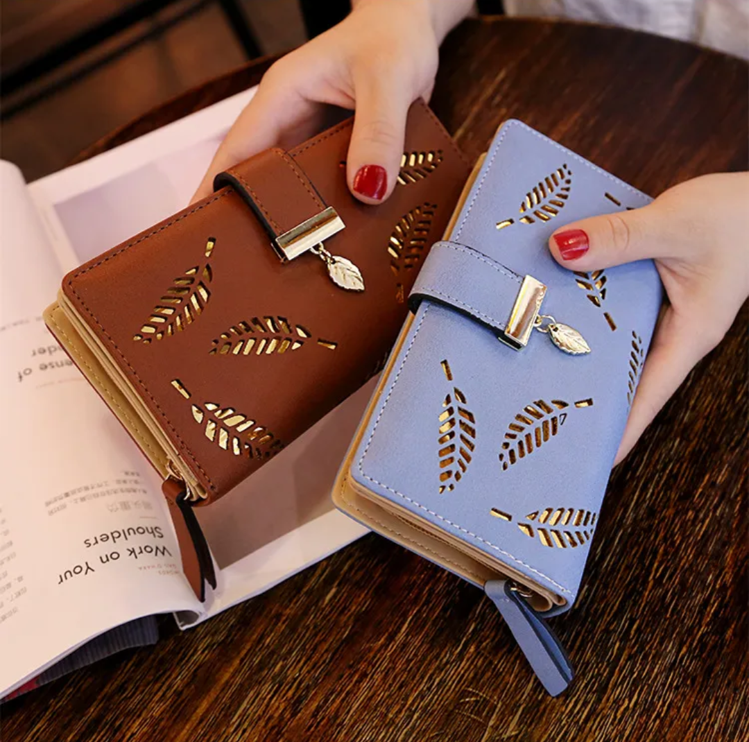 GoldenLeaf - Luxury Leather Wallet with Leaf Design