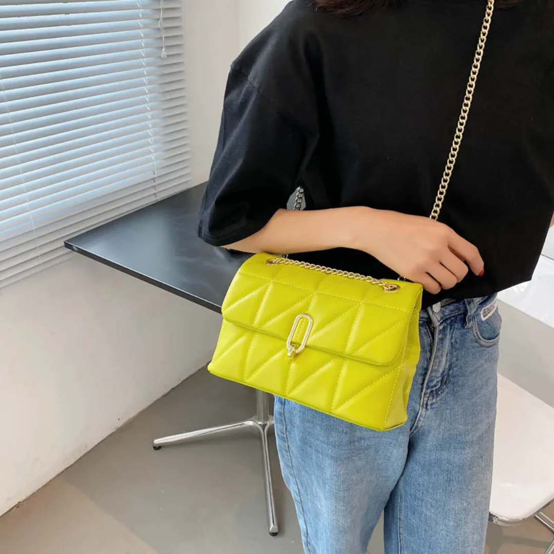 SylvieBag - Quilted Handbag with Gold Chain Strap