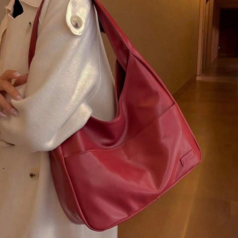 Livia Luxe Bag - Elegant Leather Shoulder Bag for Every Occasion