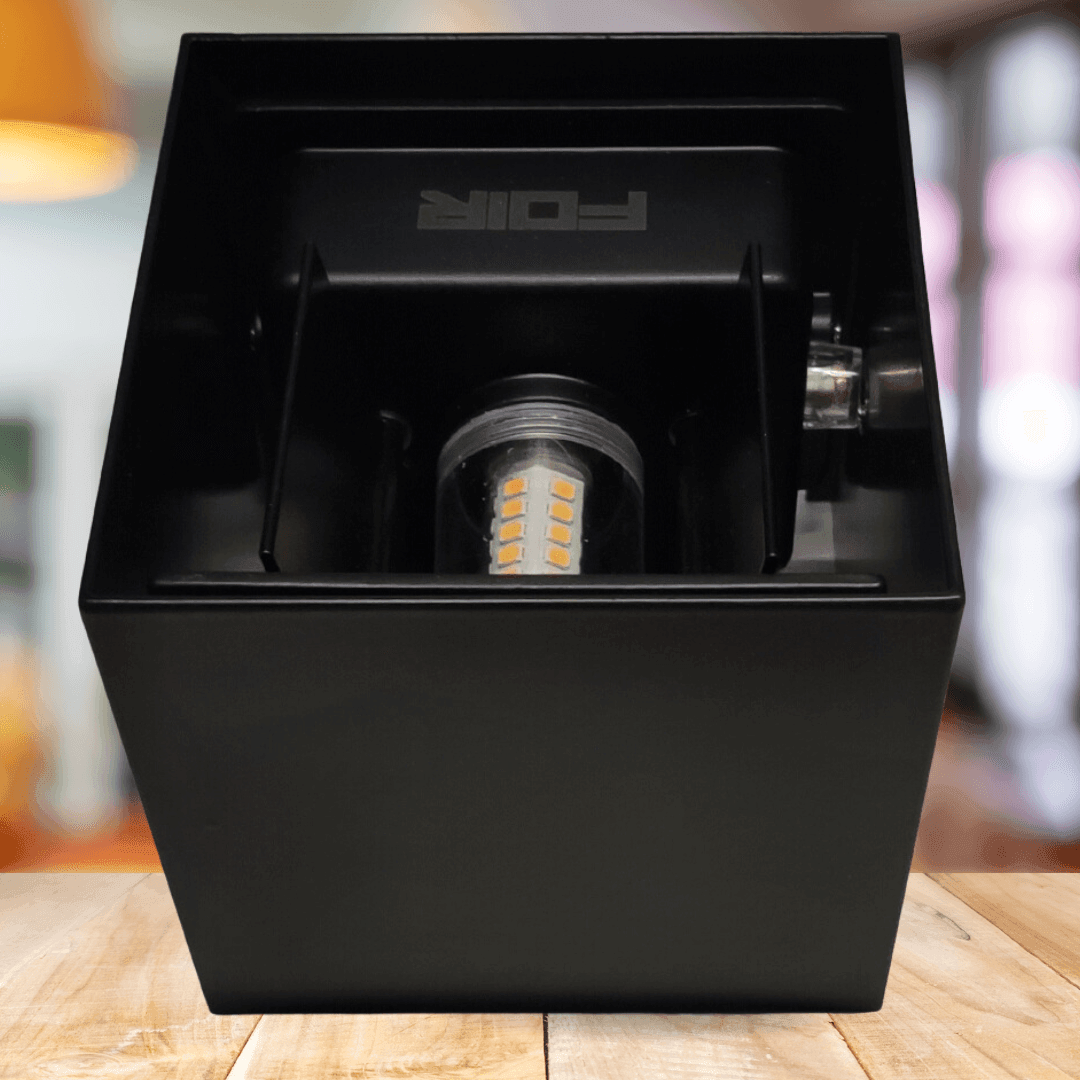 AceGlow - Outdoor Wall Light with Dusk Sensor (IP65)