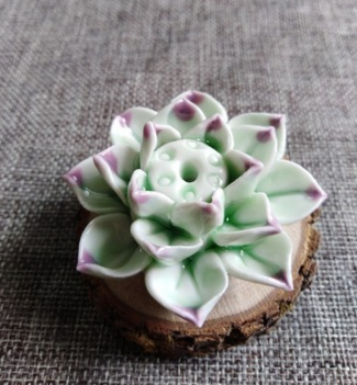 LotusBloom Incense Holder - Elegant Ceramic Burner