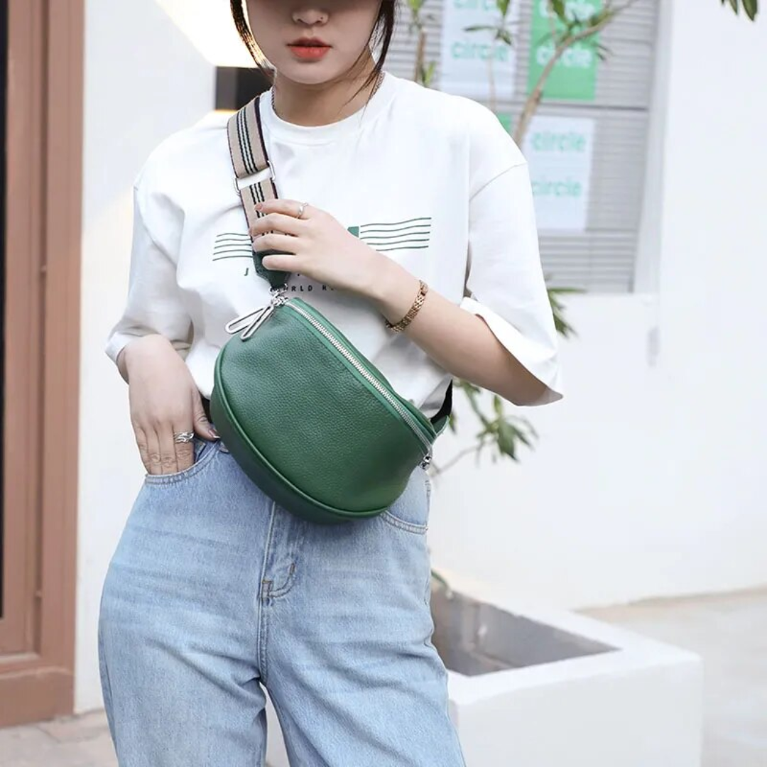 Lucy - Compact Leather Saddle Bag